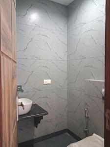 Bedroom One Image of 1800 Sq.ft 3 BHK Builder Floor for sale in Paschim Vihar New Delhi for Rs. 39900000