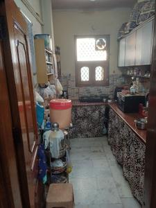 Kitchen Image of 720 Sq.ft 3 BHK Builder Floor for sale in Shakarpur Khas New Delhi for Rs. 7250000