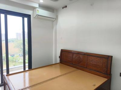 Bedroom Image of 1850 Sq.ft 3 BHK Builder Floor for sale in Skywhales Vienna Greens II, Gopalpur Gurgaon for Rs. 18450000