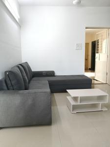 Living Room Image of 900 Sq.ft 2 BHK Apartment / Flat for rent in Magarpatta Iris, Magarpatta City Pune for Rs. 42000