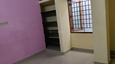 Bedroom Image of 760 Sq.ft 2 BHK Independent House for rent in Purasawalkam Chennai for Rs. 17000