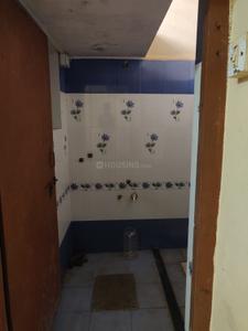 Bathroom Image of 800 Sq.ft 2 BHK Duplex for rent in Angol Belagavi for Rs. 10000