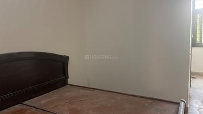 Bedroom Image of 1100 Sq.ft 2 BHK Apartment / Flat for rent in DDA Flats Sarita Vihar, Sarita Vihar New Delhi for Rs. 45000