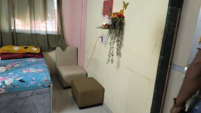 Bedroom Image of 310 Sq.ft 1 RK Apartment / Flat for sale in Kandivali East Mumbai for Rs. 6500000