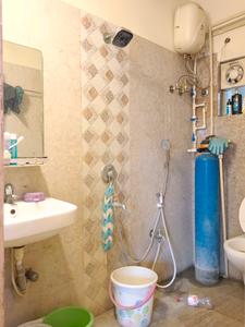 Common Bathroom Image of 1405 Sq.ft 3 BHK Apartment / Flat for sale in Rajwada Heights, Narendrapur Kolkata for Rs. 8000000