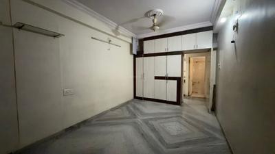 Bedroom Image of 1400 Sq.ft 2 BHK Apartment / Flat for rent in Subhanpura Vadodara for Rs. 18000