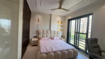 Bedroom Image of 1050 Sq.ft 3 BHK Builder Floor for sale in BPTP Green Oaks Boulevard, Sector 70A Gurgaon for Rs. 18400000
