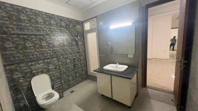Image of 2385 Sq.ft 4 BHK Apartment / Flat for sale in Wave Veridia, Wave City, Ghaziabad for Rs. 29500000