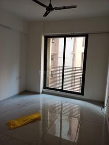 Bedroom Image of 1750 Sq.ft 3 BHK Apartment / Flat for rent in Ratnamani Trident Elanzza, Vaishno Devi Circle Ahmedabad for Rs. 18500