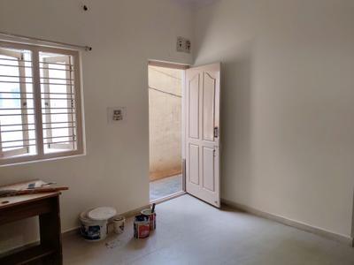 Living Room Image of 636 Sq.ft 1 BHK Builder Floor for rent in C V Raman Nagar Bengaluru for Rs. 16500