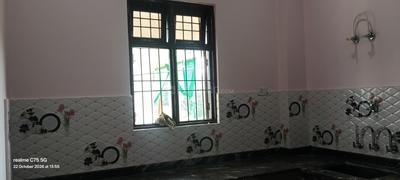 Kitchen Image of 900 Sq.ft 3 BHK Independent House for rent in Panki Kanpur for Rs. 16000
