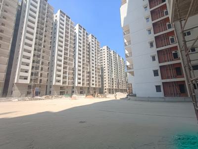 Image of 1700 Sq.ft 3 BHK Apartment / Flat for sale in Balanagar, Hyderabad for Rs. 15000000