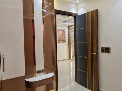 Bedroom Image of 1150 Sq.ft 4 BHK Apartment / Flat for sale in Razapur Khurd New Delhi for Rs. 8000000