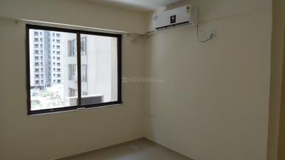Bedroom Image of 1050 Sq.ft 2 BHK Apartment / Flat for rent in Sangani Skyz, Bhayli Vadodara for Rs. 17000