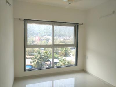 Bedroom Image of 1850 Sq.ft 3 BHK Apartment / Flat for sale in Godrej The Trees, Vikhroli East Mumbai for Rs. 72000000