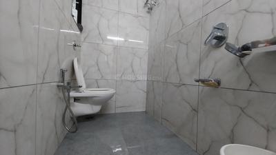Bathroom Image of 880 Sq.ft 2 BHK Apartment / Flat for sale in Noble Heights, Malad East Mumbai for Rs. 16500000