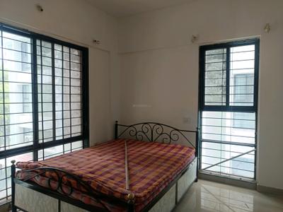 Bedroom Image of 1000 Sq.ft 2 BHK Apartment / Flat for rent in Magarpatta Iris, Magarpatta City Pune for Rs. 32000