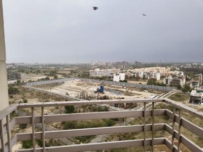 3.5 BHK Flat