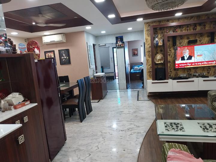 Block A, Bangur Avenue Main Image 1