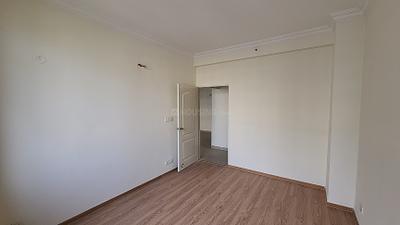 Bedroom Image of 1250 Sq.ft 2 BHK Apartment / Flat for sale in Raheja Vedaanta, Sector 108 Gurgaon for Rs. 13000000