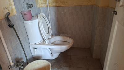 Bathroom Image of 555 Sq.ft 1 BHK Apartment / Flat for sale in Kharghar Navi Mumbai for Rs. 4500000