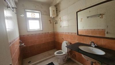 Image of 3200 Sq.ft 3 BHK Builder Floor for rent in Sector 50, Gurgaon for Rs. 47000