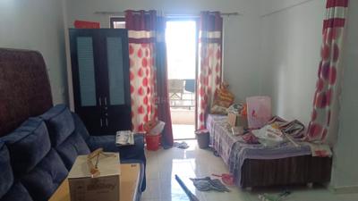 Living Room Image of 640 Sq.ft 1 BHK Apartment / Flat for rent in Amba Nagari, Dhanori Pune for Rs. 20000