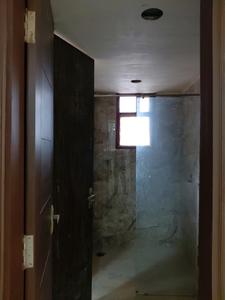Common Bathroom Image of 1125 Sq.ft 3 BHK Apartment / Flat for sale in Chandan Hola New Delhi for Rs. 8500000