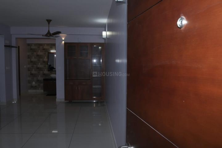 ABAD Golden Oak Main Image 1