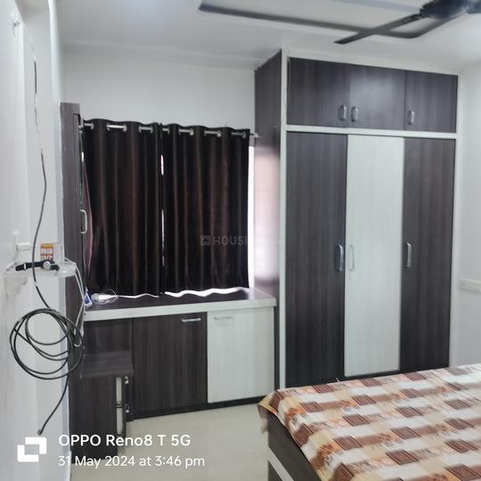 Vinit Apartment Mankapur Bedroom 1