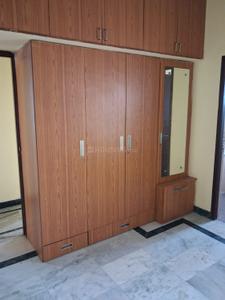 Bedroom Image of 850 Sq.ft 2 BHK Apartment / Flat for rent in Thiruvanmiyur Chennai for Rs. 37000