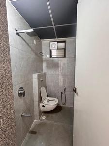 Bathroom Image of 900 Sq.ft 2.5 BHK Apartment / Flat for sale in Shyam Heights, Sargasan Gandhinagar for Rs. 6700000