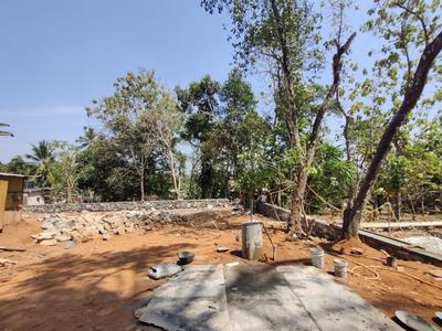 Image of 5785 Sq.ft Residential Plot / Land for sale in Fathimapuram, Kottayam for Rs. 550000