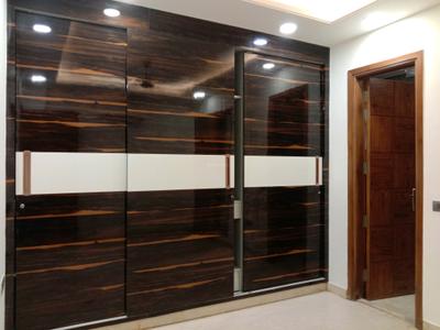 Bedroom Image of 1000 Sq.ft 2 BHK Builder Floor for sale in Lajpat Nagar New Delhi for Rs. 17000000