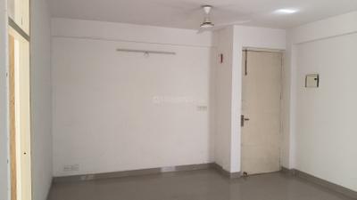 Living Room Image of 950 Sq.ft 2 BHK Apartment / Flat for sale in Breez Global Heights, Sector 33 Sohna for Rs. 5550000