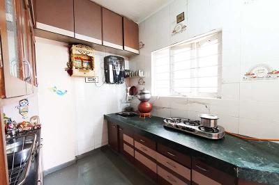 Kitchen Image of 675 Sq.ft 1 BHK Apartment / Flat for sale in Shivanand Apartment, Ghatlodiya Ahmedabad for Rs. 4300000