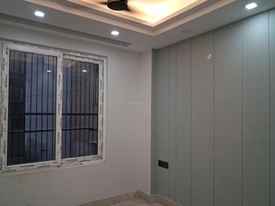 Bedroom Image of 1350 Sq.ft 3 BHK Builder Floor for sale in Paschim Vihar New Delhi for Rs. 27500000
