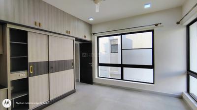 Bedroom Image of 2000 Sq.ft 3 BHK Villa for rent in 42 Queen’s Square, Sarjapur Bengaluru for Rs. 55000