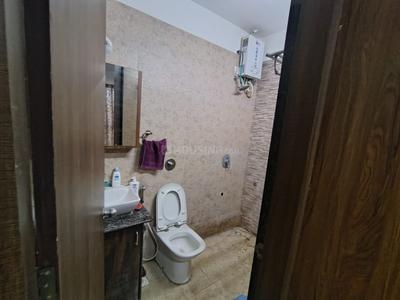 Bathroom Image of 1100 Sq.ft 2 BHK Apartment / Flat for rent in Samraat Symphony 02 , Pathardi Phata Nashik for Rs. 20000