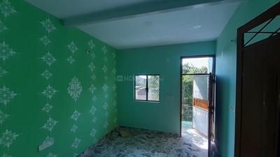 Bedroom Image of 800 Sq.ft 2 BHK Builder Floor for rent in Karol Bagh New Delhi for Rs. 36000