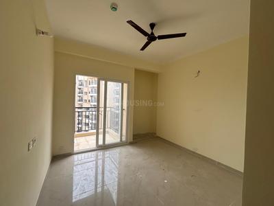 Bedroom Image of 1100 Sq.ft 2.5 BHK Apartment / Flat for sale in Amrapali Verona Heights, Noida Extension Greater Noida for Rs. 8045000