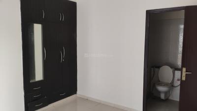 Bedroom Image of 1285 Sq.ft 2 BHK Apartment / Flat for rent in Assotech The Nest, Crossings Republik Ghaziabad for Rs. 18000