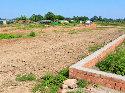 Image of 1800 Sq.ft Residential Plot / Land for sale in Shanti Nagar, Mathura for Rs. 2100000