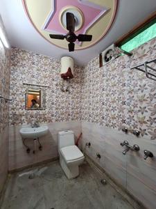Bathroom Image of 1557 Sq.ft 3 BHK Builder Floor for rent in Swasthya Vihar New Delhi for Rs. 50000