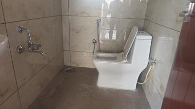 Bathroom Image of 506 Sq.ft 1 BHK Builder Floor for rent in Singasandra Bengaluru for Rs. 25000