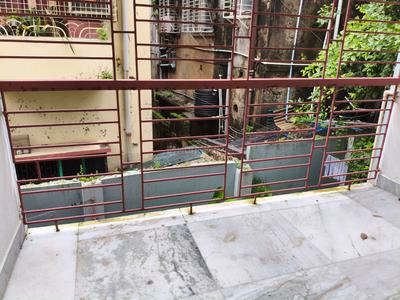 Balcony Image of 1150 Sq.ft 3 BHK Apartment / Flat for sale in Lake Gardens Kolkata for Rs. 7000000