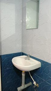 Bathroom Image of 300 Sq.ft 1 RK Apartment / Flat for rent in Mandrem Goa for Rs. 15000