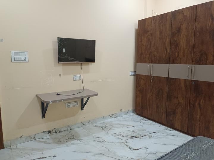 Mahalakshmi Nagar Bedroom 1