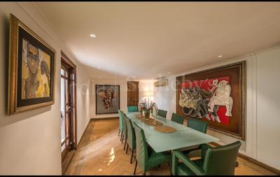 Balcony Image of 6500 Sq.ft 7 BHK Independent House for sale in Maharani Bagh New Delhi for Rs. 850000000