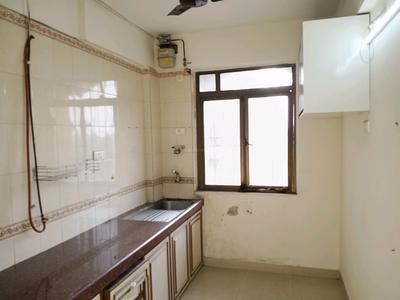 Kitchen Image of 747 Sq.ft 2 BHK Apartment / Flat for rent in Colaba Mumbai for Rs. 100000